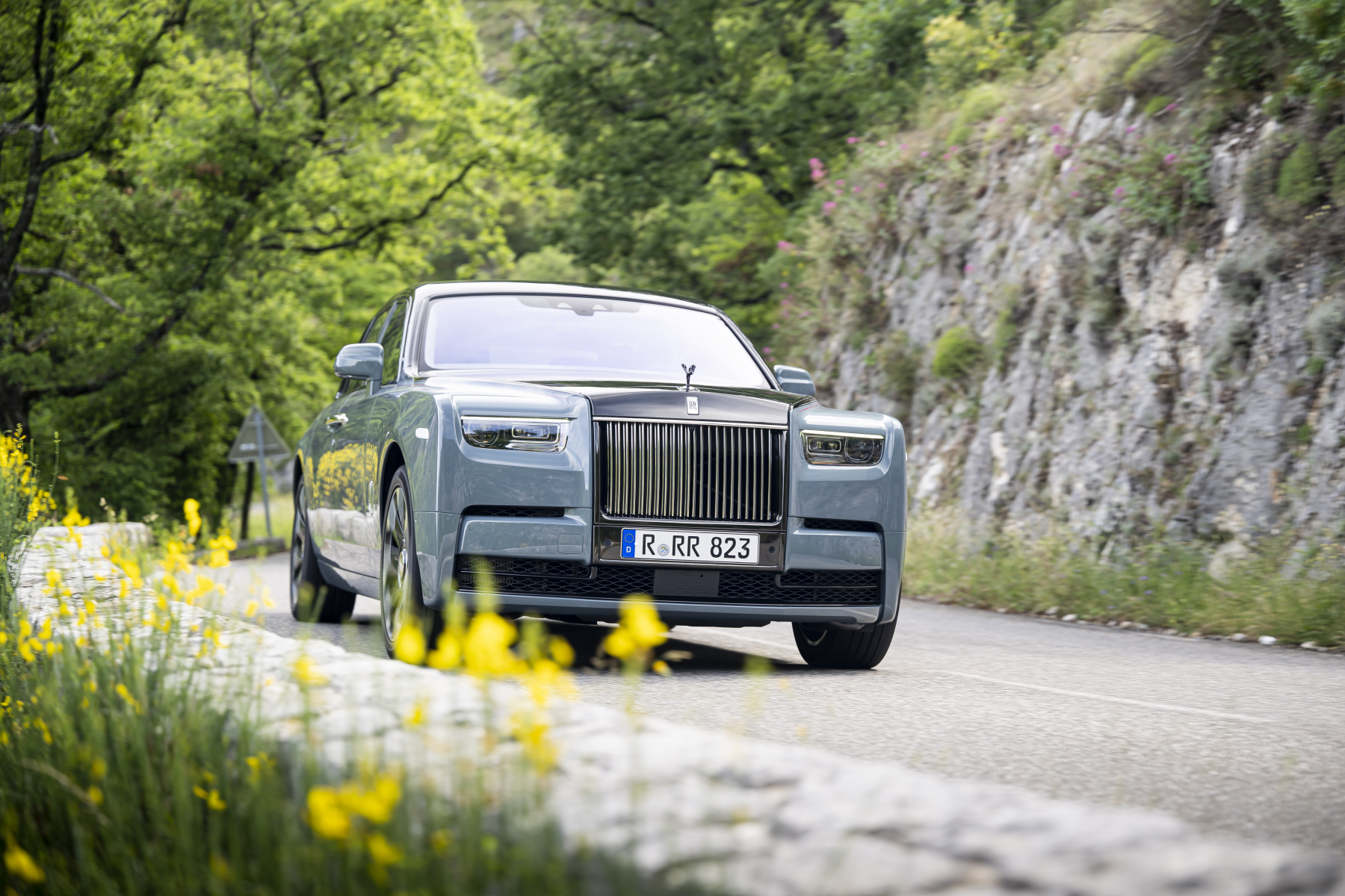 2023 Rolls-Royce Phantom Review